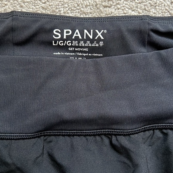 Spanx black Get Moving Skort size large - Picture 3 of 5